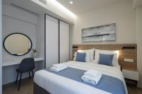 A bed or beds in a room at Hestia - Alexandras 38