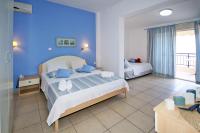 Postel nebo postele na pokoji v ubytování Miramare Hotel
