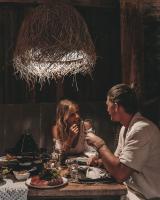 Jedzenie w hotelu lub w pobliżu
