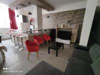APPARTEMENT vue sur cour intérieure - Housity