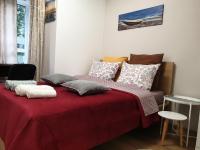 Postel nebo postele na pokoji v ubytování New The Twins Varna Two-Bedroom, Apt 5 at 15 Tsani Ginchev Street, floor 3