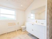 Koupelna v ubytování Holiday home Tarm LXIV