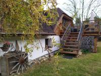 Zahrada ubytování Forest Romantic Apartment Brdy