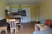 Kuchyňa alebo kuchynka v ubytovaní Pension & Ferienwohnung Sonnleiten