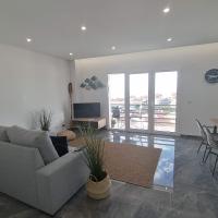 Posezení v ubytování RIBEIRA D'ILHAS CENTRAL HOME