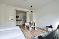 Postel nebo postele na pokoji v ubytování Standard Apartment by Hi5 - Dessewffy 37 suites