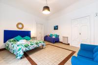 Część wypoczynkowa w obiekcie Lopez 20 a Big Family Apartment by Napoliapartments