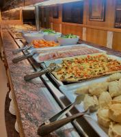 Mad på hotellet eller i nærheden