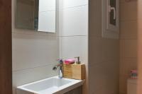 Kúpeľňa v ubytovaní Asklipiou New Smart Mondern Central Studio