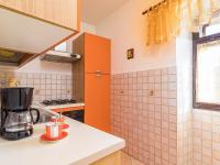 Kuchyňa alebo kuchynka v ubytovaní Holiday Home Sonja by Interhome