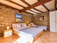 Posteľ alebo postele v izbe v ubytovaní Holiday Home Sonja by Interhome