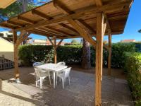 Balkón alebo terasa v ubytovaní Apartment Riviera 4 by Interhome