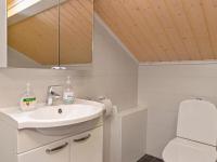 Koupelna v ubytování Holiday Home 4 seasons hymy b by Interhome