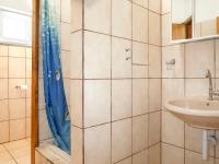 Kúpeľňa v ubytovaní Holiday Home Golic by Interhome