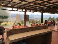 Γενική θέα στο βουνό ή θέα στο βουνό από  αυτό το κάμπινγκ