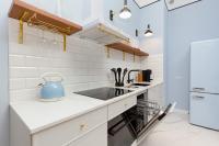 Kuchyňa alebo kuchynka v ubytovaní LUX Golden Apartment Praga Kępna by Renters Prestige