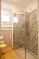 Kúpeľňa v ubytovaní luxurious and quiet apartment in the lively heart of Venice