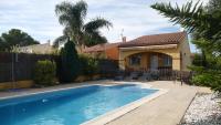 Bazén v ubytování Xalet piscina privada Ibiscus nebo v jeho okolí