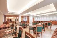 O zonă de relaxare la The Lalita Grand Mathura- Vrindavan