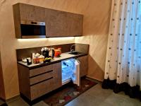 Il Casale nel Parco Guesthouseにあるキッチンまたは簡易キッチン