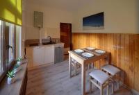 Kuchyňa alebo kuchynka v ubytovaní Apartament z panorama Szrenicy - duzy 70m2, 2 sypialnie i salon, idealny dla duzej grupy!