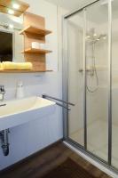 A bathroom at Lammerauhof