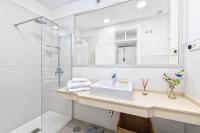 A bathroom at Mira Apartment in Malaga by Solaga Holiday Homes