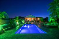 Bazén v ubytování Zante Sunny Villa II nebo v jeho okolí