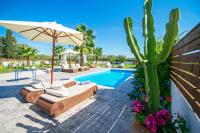 Bazén v ubytování Zante Sunny Villa II nebo v jeho okolí