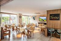 Hotel Refugio da Montanhaにあるテレビまたはエンターテインメントセンター