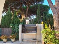 A garden outside Roche Pinos Verdes