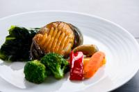 旅館の敷地内または近くでの食事または食べ物