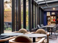 Гостиная зона в TRIBE Paris Batignolles