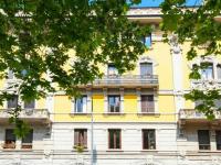The building in which Az apartmant is located