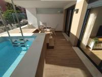 Bazén v ubytování APARTAMENTO TERRAZAS DEL MAR, PISCINA PRIVADA nebo v jeho okolí