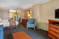 Quality Inn Boardwalkにあるベッド