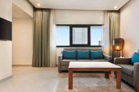 Posezení v ubytování Wyndham Garden Ajman Corniche