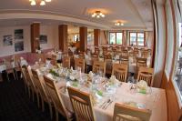 Restauracja lub miejsce do jedzenia w obiekcie Noldis Hotel