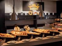 Jídlo v hotelu nebo okolí