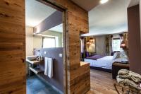 Posteľ alebo postele v izbe v ubytovaní Chalet Eden Eco Hotel, Restaurant & Wellness