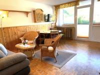 Posedenie v ubytovaní Mountain View 1-Bedroom Apartment-Top 1