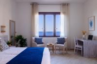 A bed or beds in a room at "Sunset Garden" apartment