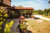 A garden outside Agriturismo Il Quarto