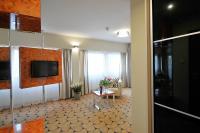 Televízia a/alebo spoločenská miestnosť v ubytovaní 209 w ROYAL TULIP SAND przy plaży DOBRUK APARTAMENTY