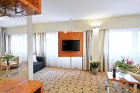 Televízia a/alebo spoločenská miestnosť v ubytovaní 209 w ROYAL TULIP SAND przy plaży DOBRUK APARTAMENTY