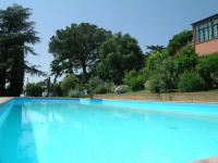 The swimming pool at or close to B&B Villa il Poggetto