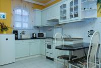 Kuchnia lub aneks kuchenny w obiekcie Familia nyaraló 26