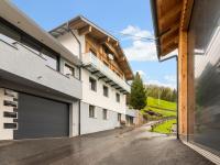 Budynek, w którym mieści się apartament