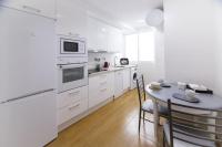 A kitchen or kitchenette at Sea & Wave Don Cristian Apartment