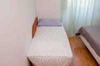 Posteľ alebo postele v izbe v ubytovaní Apartment in Kampor/Insel Rab 26301